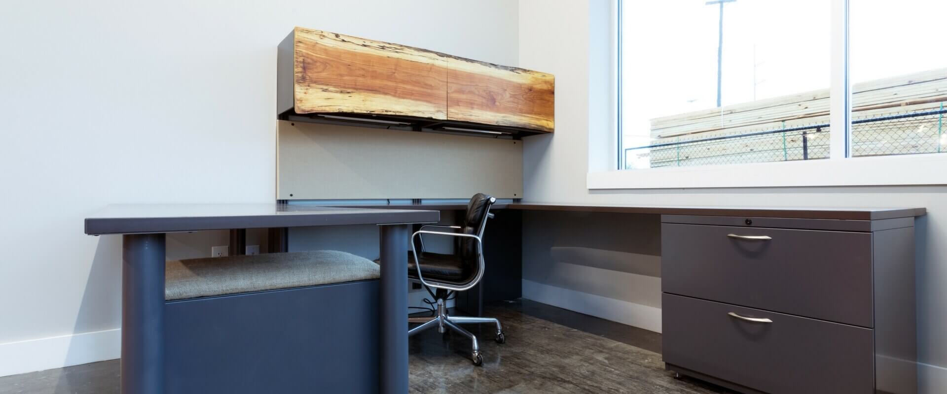 custom desk kansas city