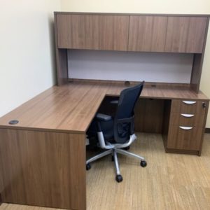 office desk with return and hutch greencleandesigns.com