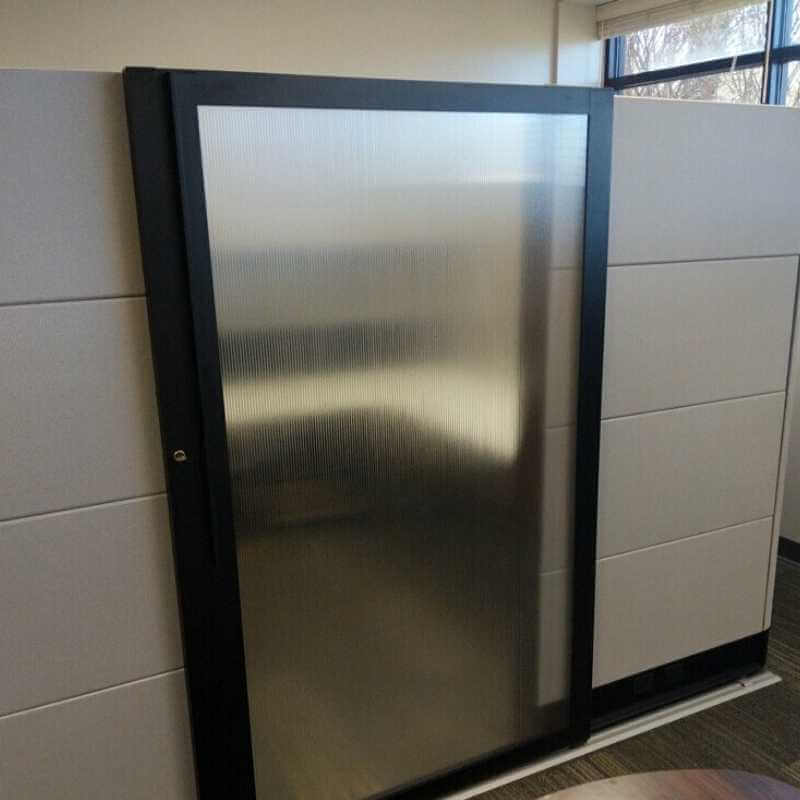 cubicles with sliding doors